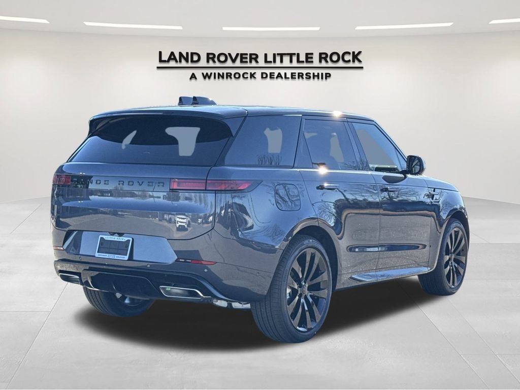 New 2026 Land Rover Range Rover Sport Dynamic SE image 2