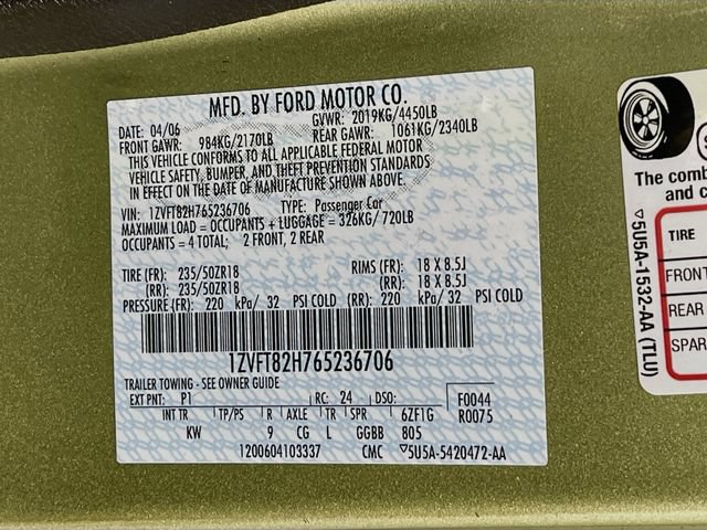 Used 2006 Ford Mustang GT Premium RWD image 24