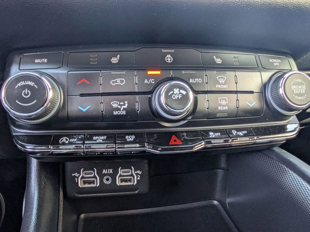 Used 2023 Dodge Durango GT w/ Blacktop Package image 23