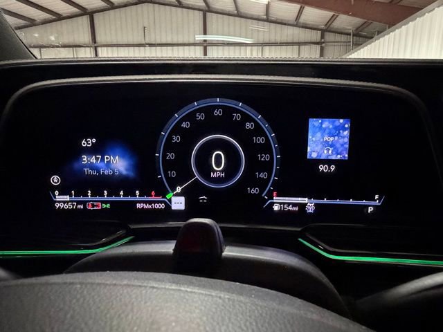 Used 2022 Cadillac Escalade ESV Sport w/ LPO, ONYX Package AWD/4WD image 13