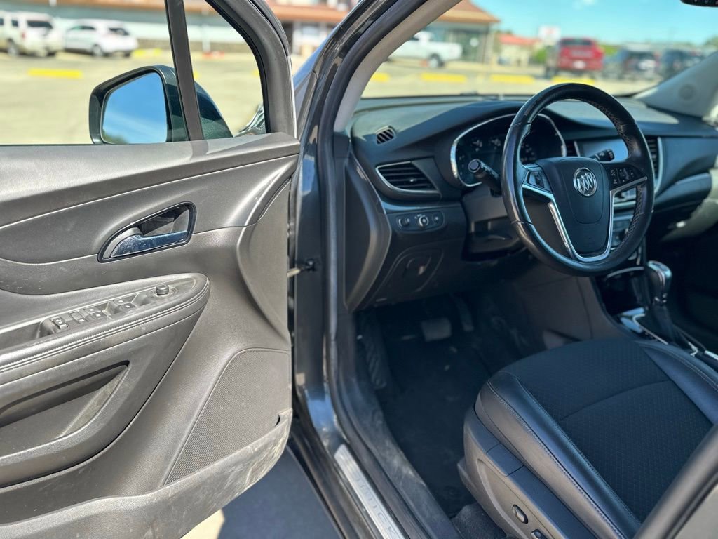 Used 2017 Buick Encore Preferred FWD image 11