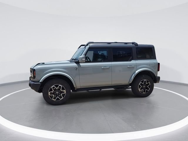 Used 2023 Ford Bronco Outer Banks AWD/4WD image 3