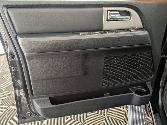 Used 2017 Ford Expedition Max Limited AWD/4WD image 14