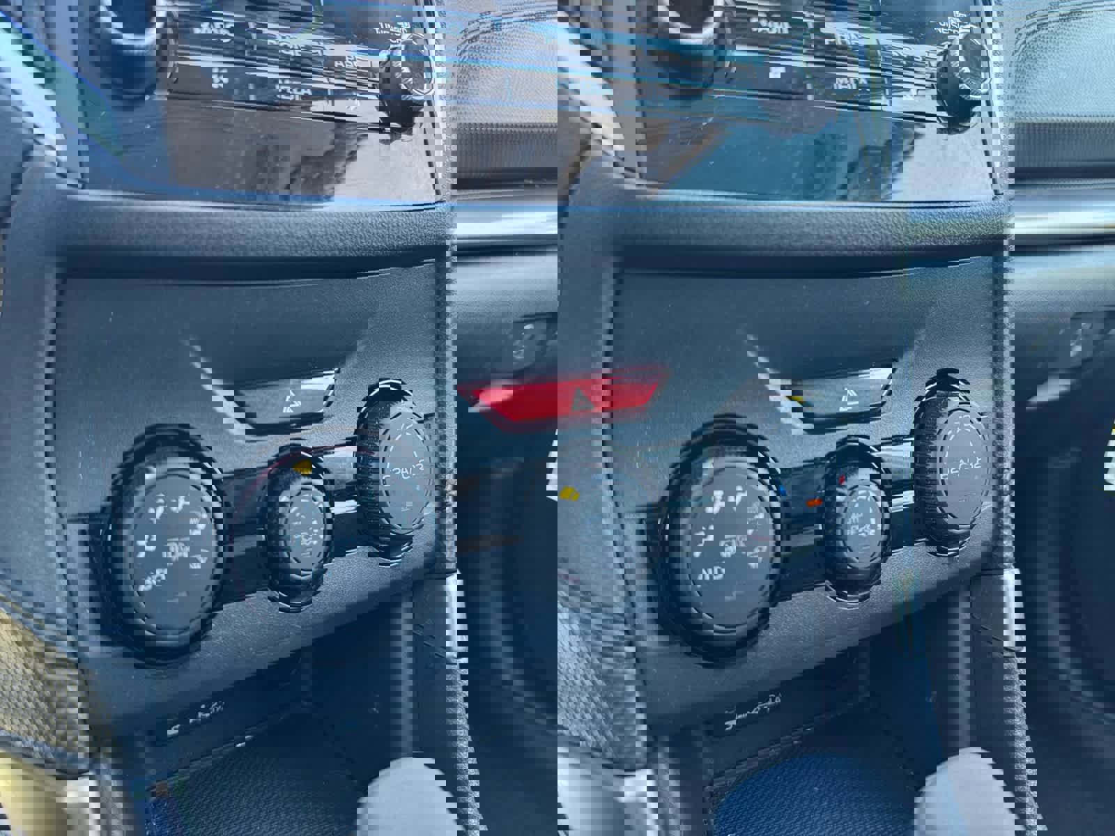 Used 2023 Subaru Forester Premium image 22