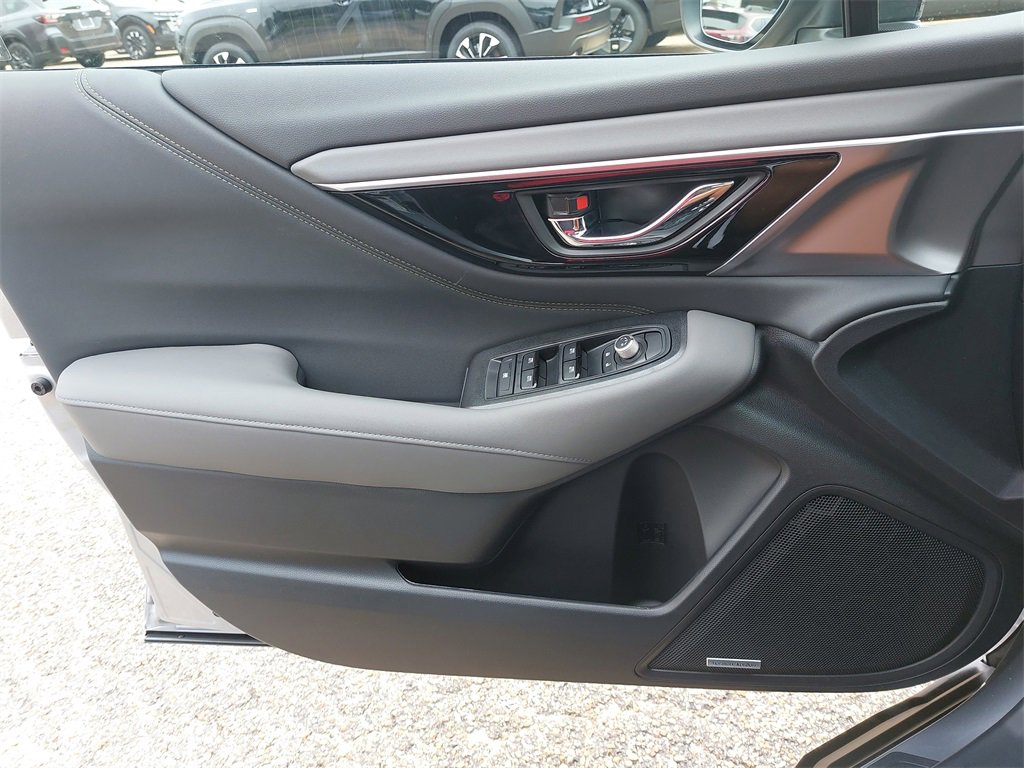 New 2025 Subaru Outback Onyx Edition image 27