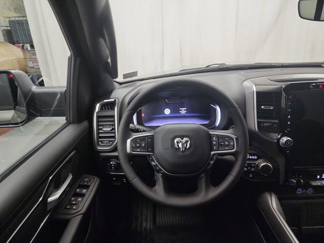 New 2026 RAM 1500 4x4 Crew Cab image 12