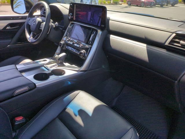 New 2026 Lexus LX 700h F Sport AWD/4WD image 32