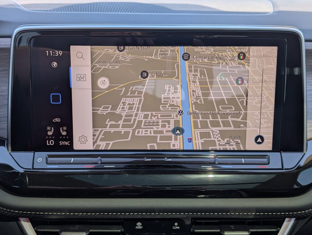 Used 2025 Volkswagen Atlas SEL image 18