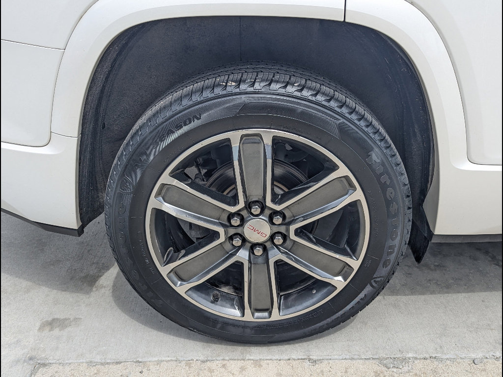 Used 2017 GMC Acadia Denali w/ Technology Package AWD/4WD image 17