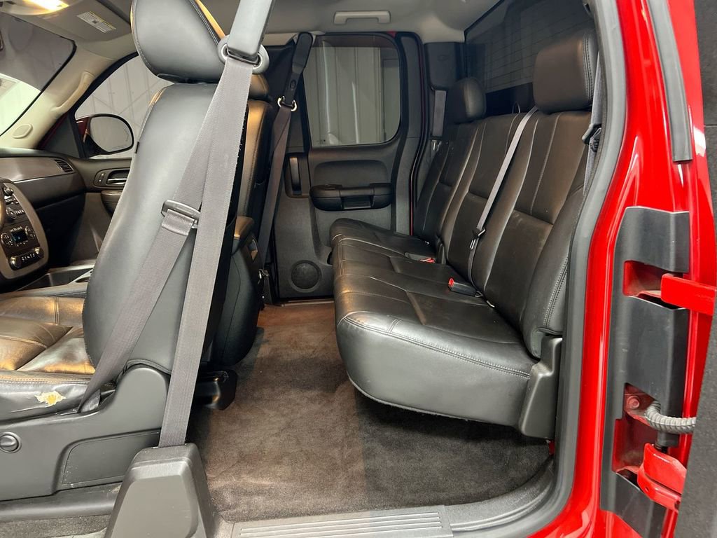 Used 2013 Chevrolet Silverado 1500 LTZ w/ LTZ Plus Package image 21