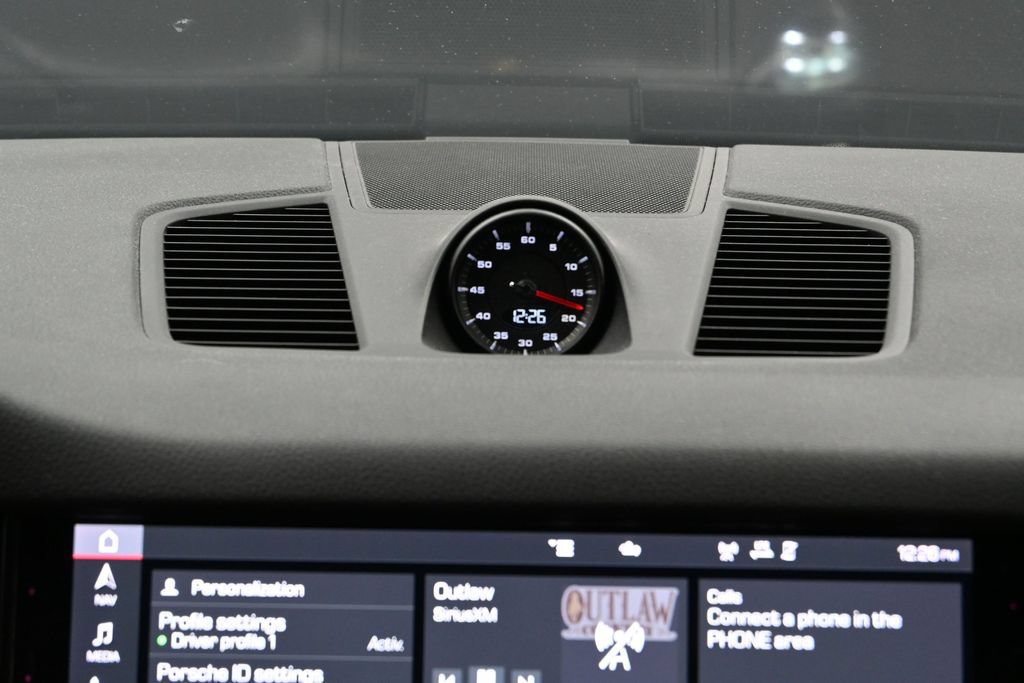 Certified 2021 Porsche Cayenne S AWD/4WD image 24