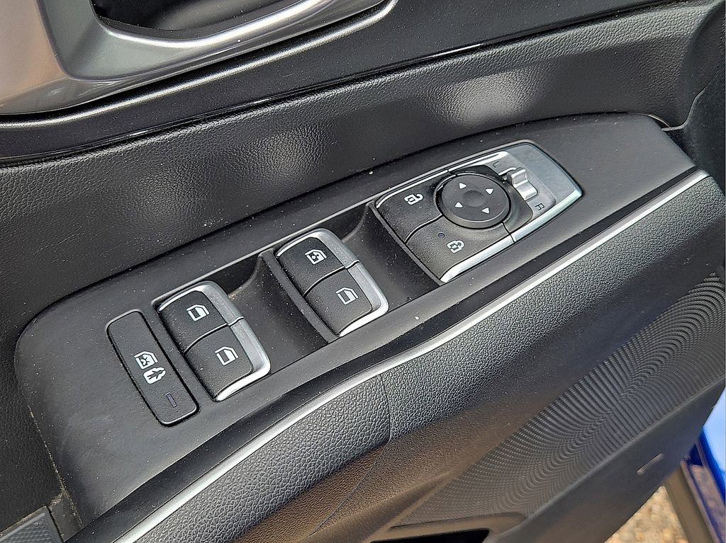 Used 2022 Kia Sorento S w/ Panoramic Sunroof Package FWD image 19