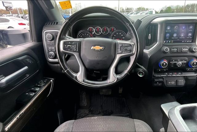 Used 2023 Chevrolet Silverado 2500 LT w/ Convenience Package image 9