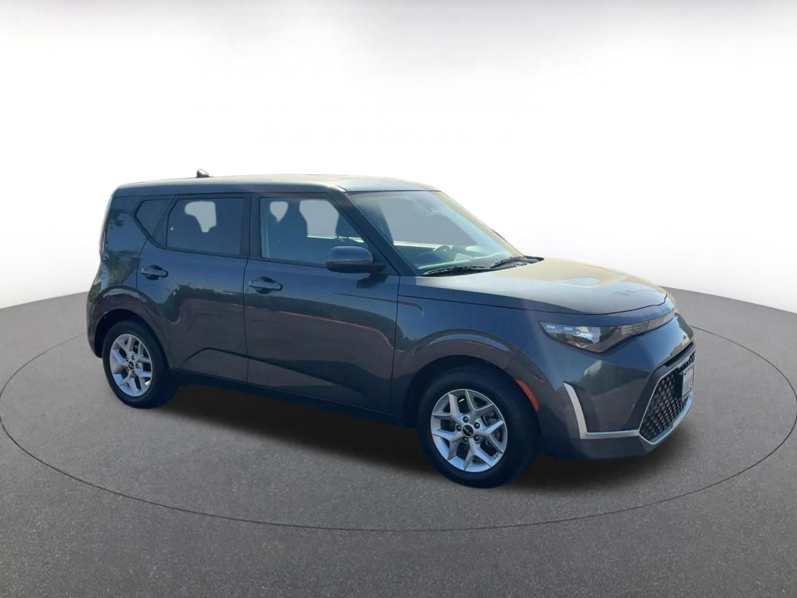 Used 2025 Kia Soul LX w/ LX Technology Package video 2