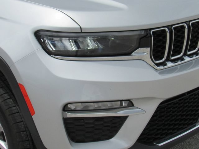 Used 2022 Jeep Grand Cherokee Limited AWD/4WD image 9
