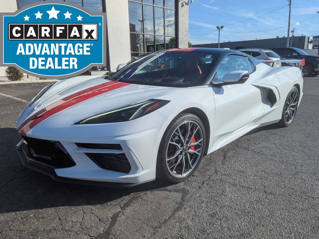 Used 2023 Chevrolet Corvette Stingray Premium Conv w/ Z51 Performance Package RWD image 2