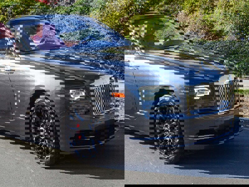 Used 2019 Rolls-Royce Dawn image 9