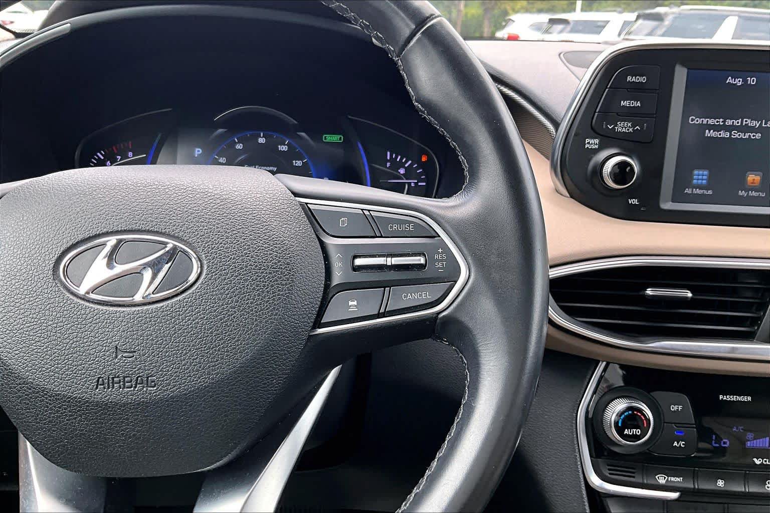 Used 2020 Hyundai Santa Fe SEL FWD image 25