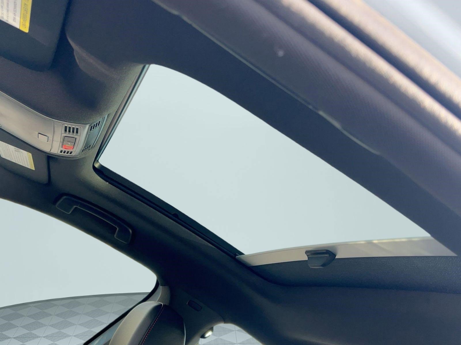 Used 2026 Volkswagen Jetta GLI Autobahn image 15