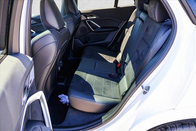 New 2026 BMW X2 xDrive28i AWD/4WD image 19