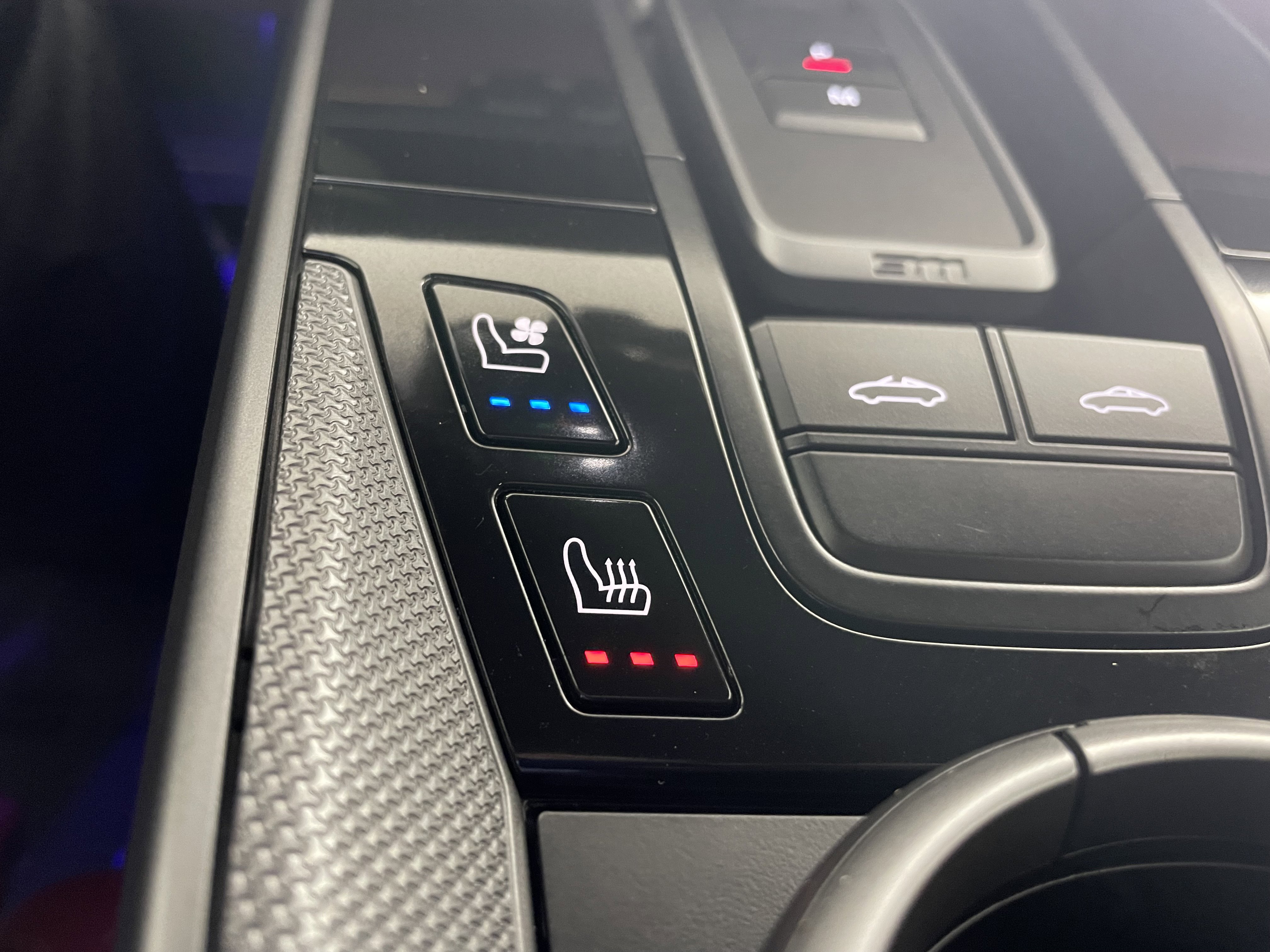 Certified 2023 Porsche 911 Targa 4 GTS image 23