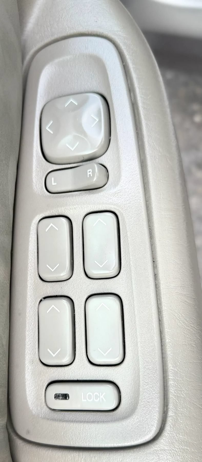 Used 1999 Cadillac Seville SLS w/ Convenience Pkg FWD image 20