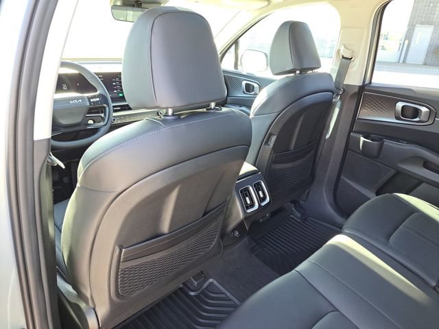 New 2026 Kia Sorento S FWD image 21