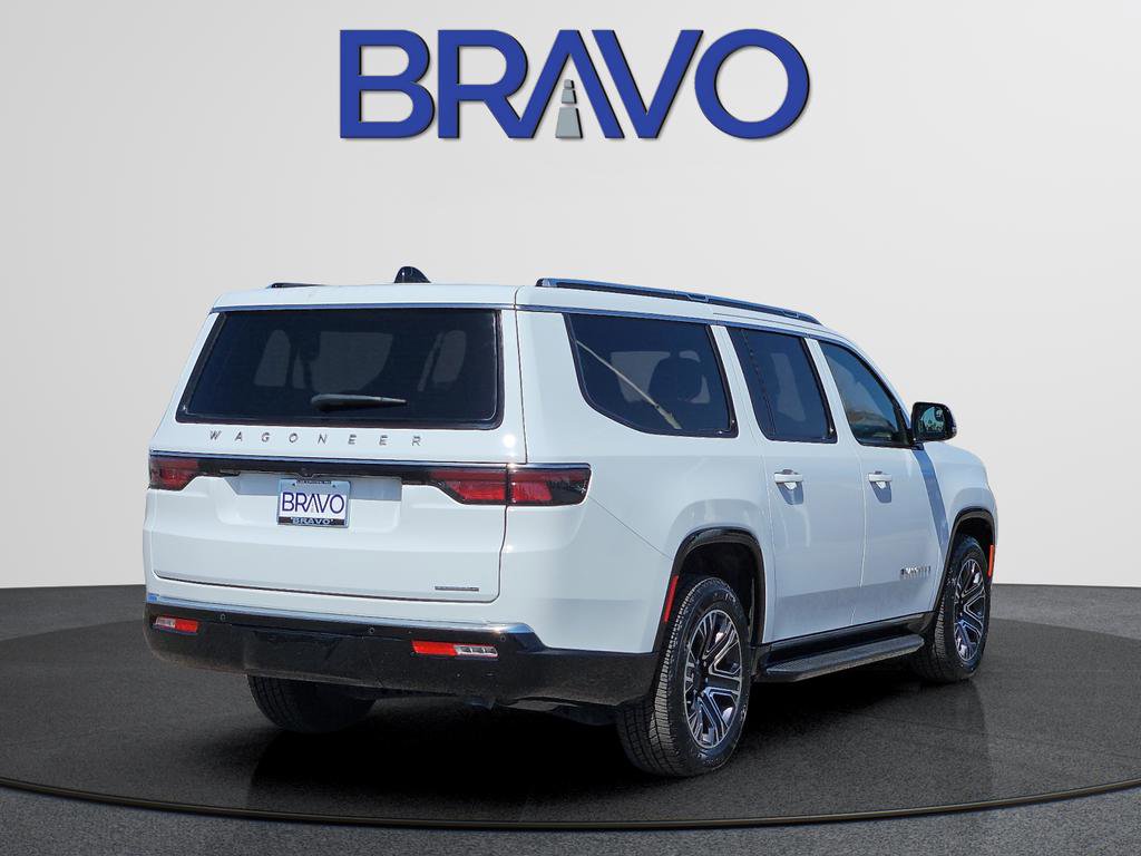 Used 2024 Jeep Wagoneer L Series II w/ Flexible Seating Group image 4