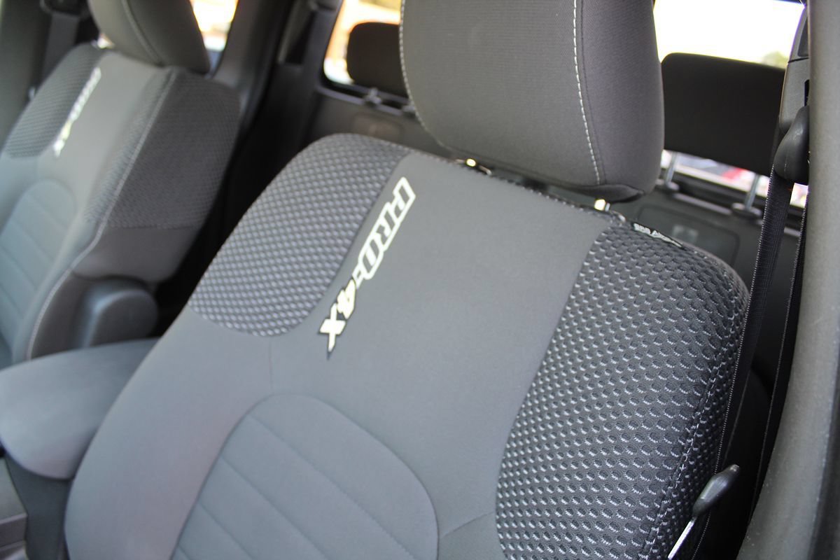 Used 2013 Nissan Frontier PRO-4X AWD/4WD image 22