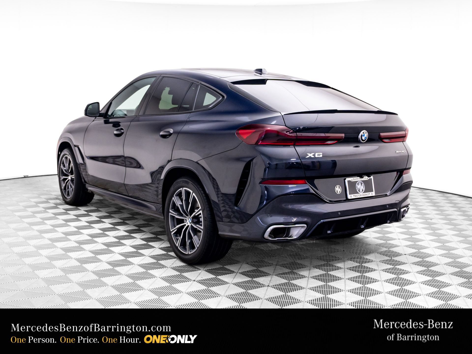 Used 2025 BMW X6 xDrive40i AWD/4WD image 3