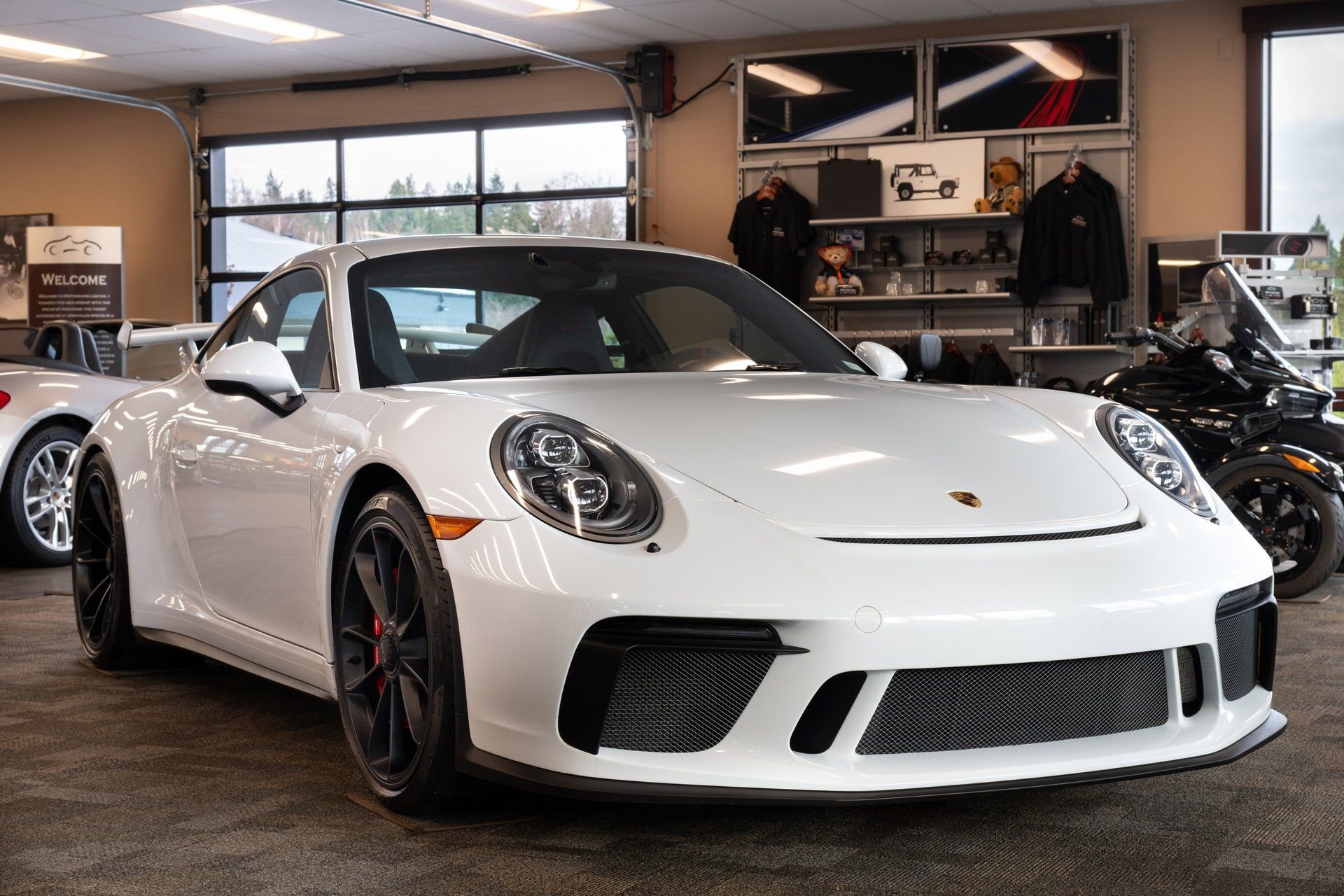 Used 2018 Porsche 911 GT3 image 15