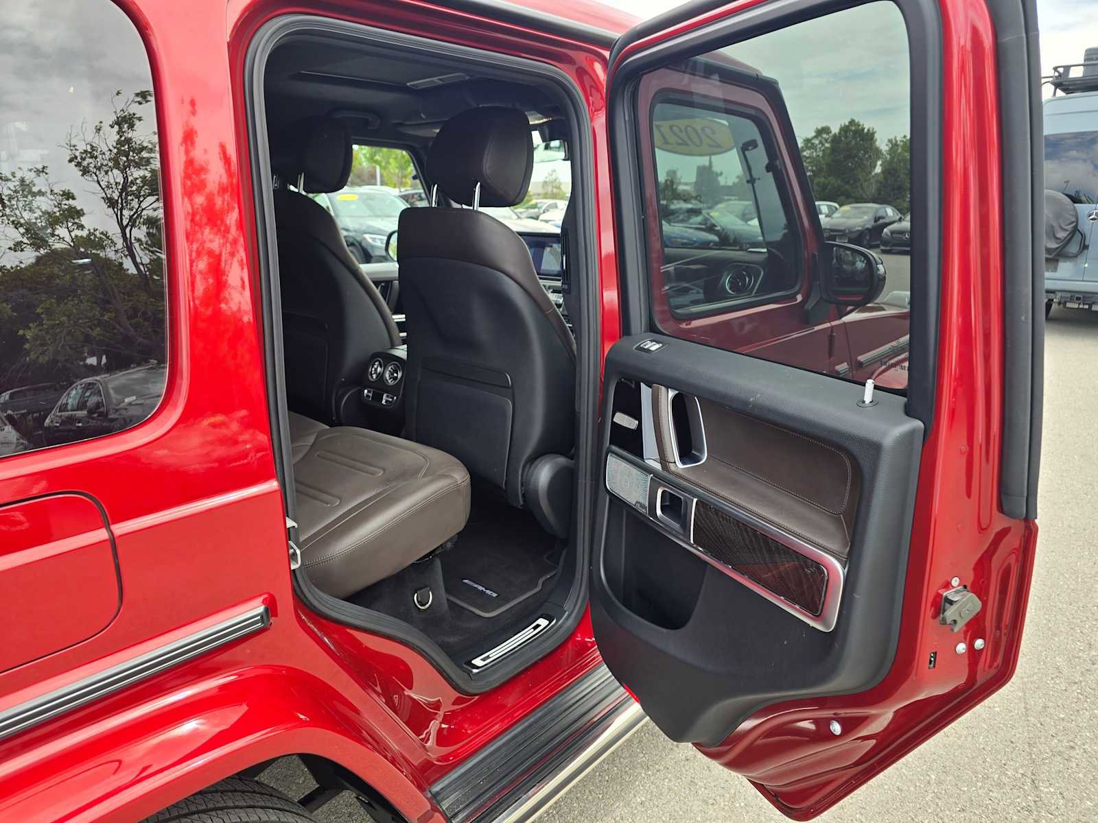 Used 2021 Mercedes-Benz G 550 image 17