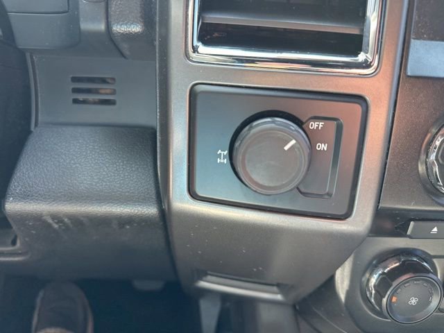 Used 2015 Ford F150 XLT w/ Equipment Group 302A Luxury image 24