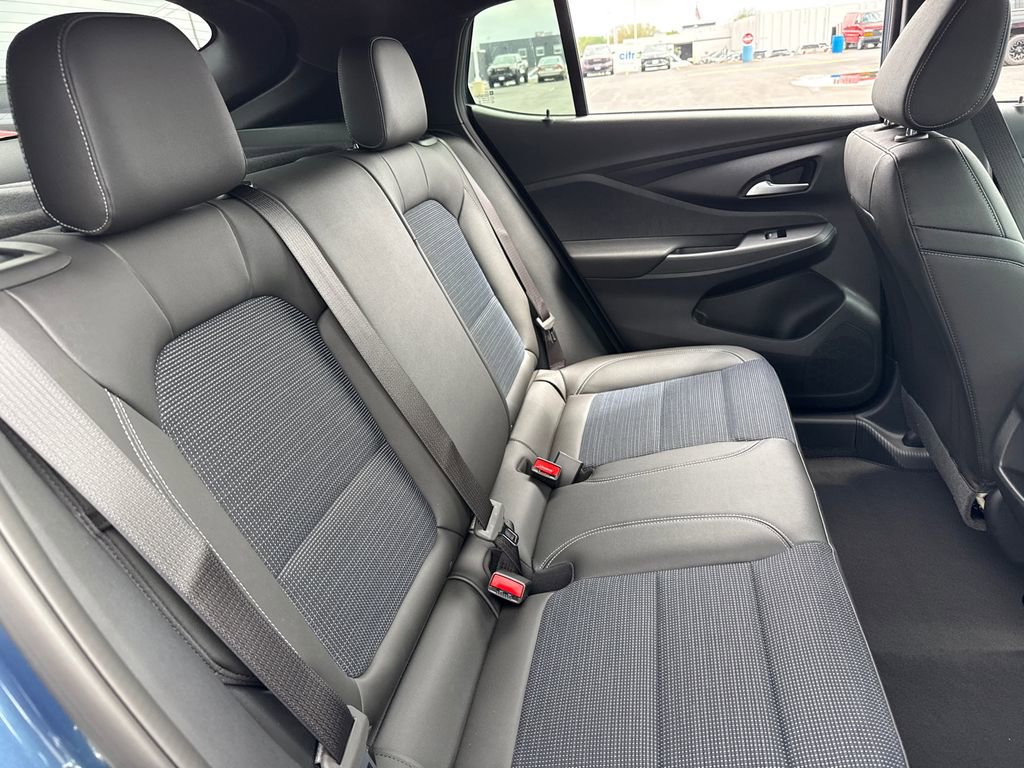 New 2026 Buick Envista Sport Touring FWD image 33