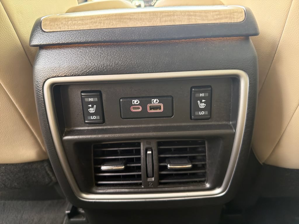 Used 2021 Nissan Murano SL FWD image 30
