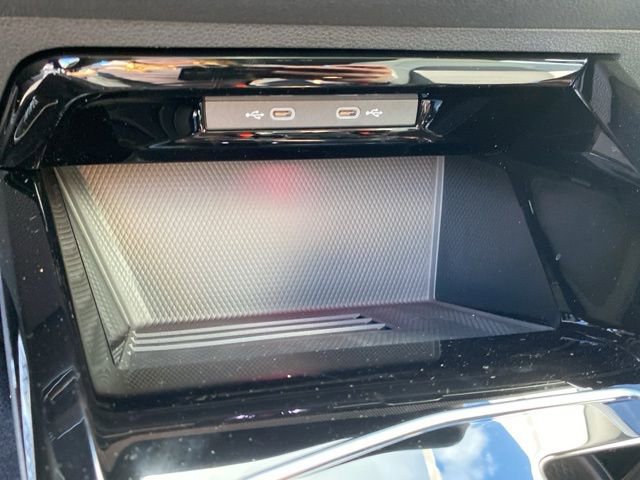 New 2025 Volkswagen GTI SE image 38