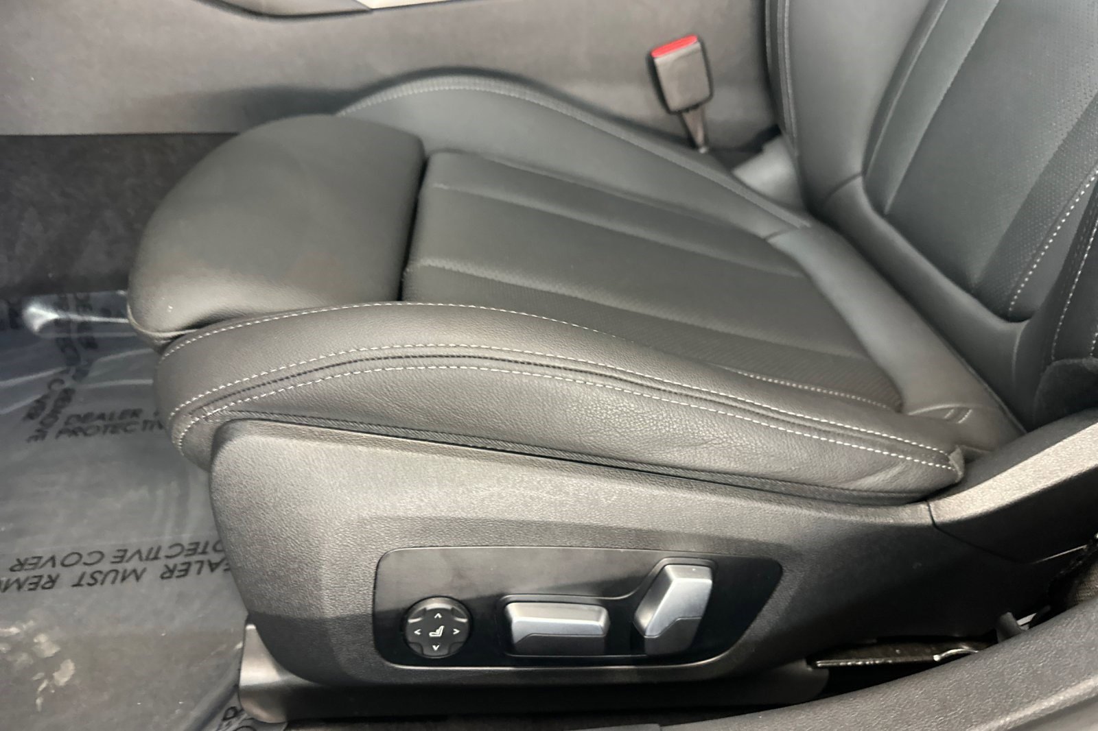 Certified 2023 BMW i4 eDrive35 w/ Premium Package RWD image 14