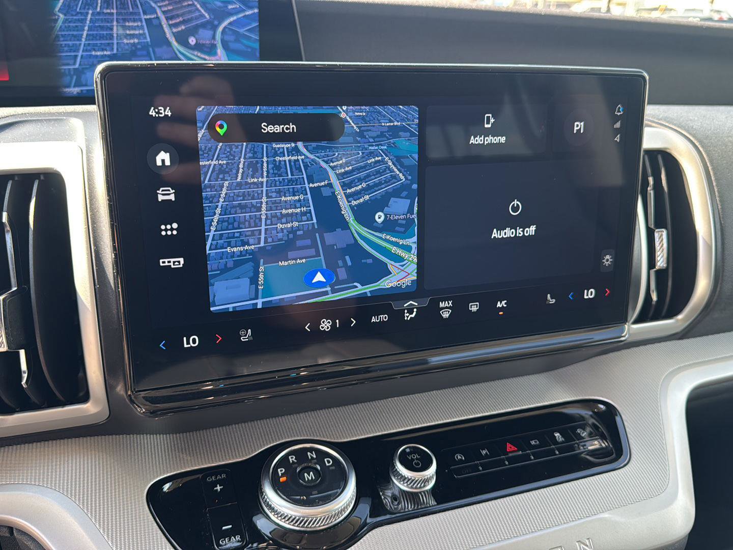 Used 2025 Ford Expedition Active image 22