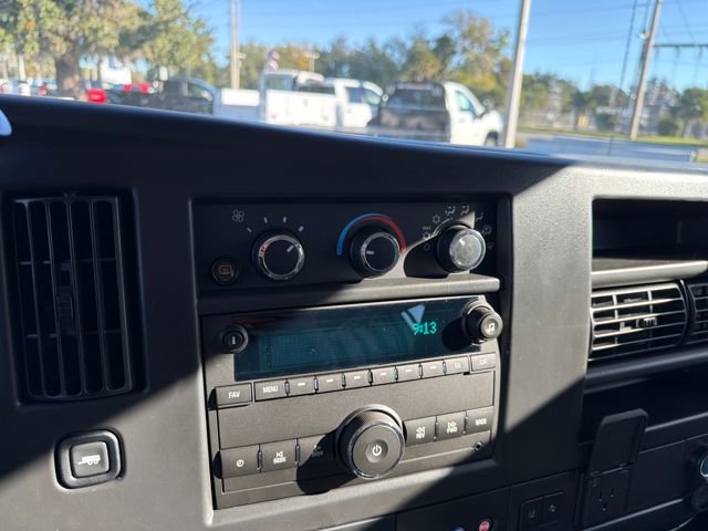 New 2025 Chevrolet Express 2500 Work Van 3D Extended Cargo Van w/ Driver Convenience Package RWD image 23