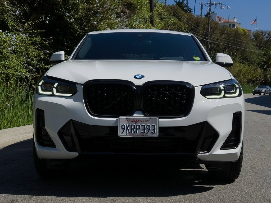 Used 2024 BMW X4 xDrive30i w/ Premium Package image 27