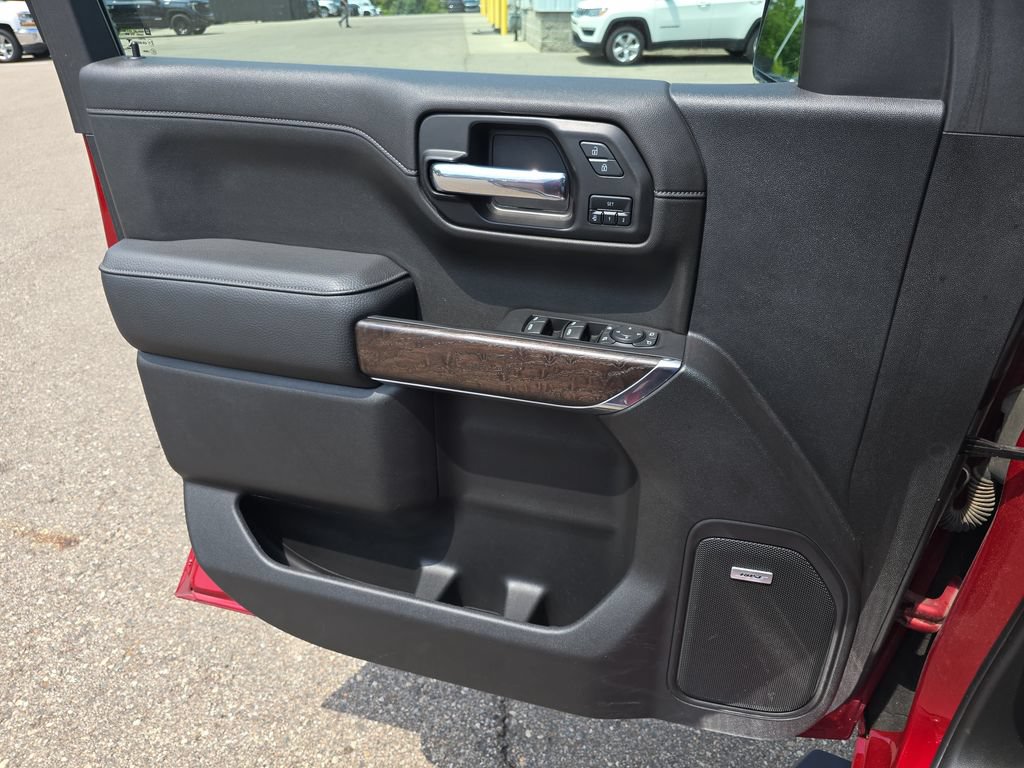 Used 2021 GMC Sierra 1500 Denali AWD/4WD image 29