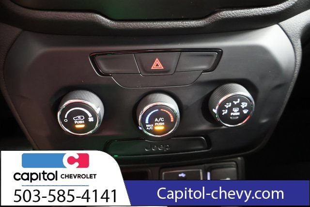 Used 2020 Jeep Renegade Sport FWD image 21