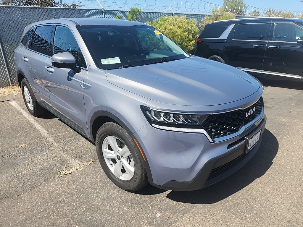 Certified 2023 Kia Sorento LX