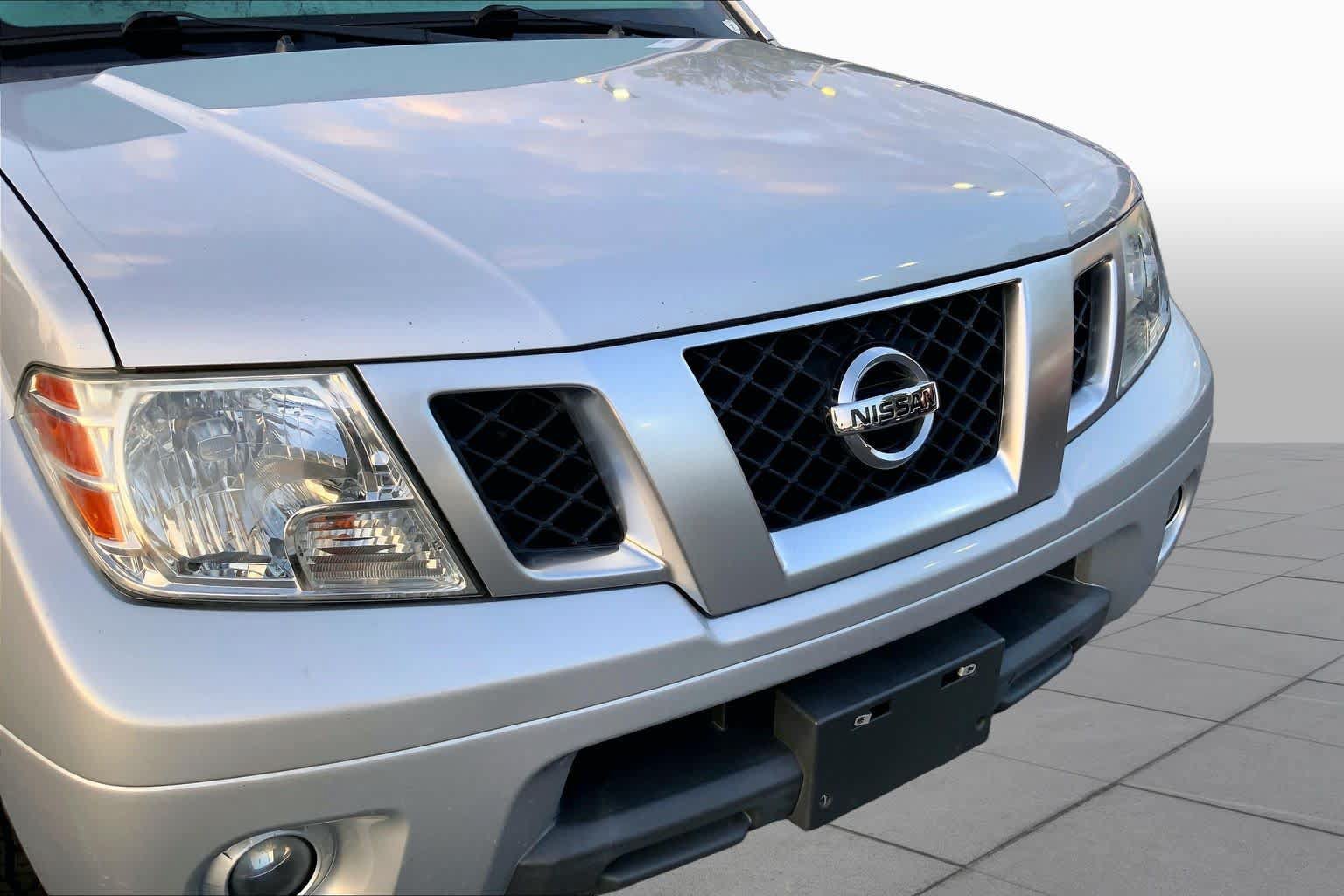 Used 2017 Nissan Frontier Desert Runner RWD image 26