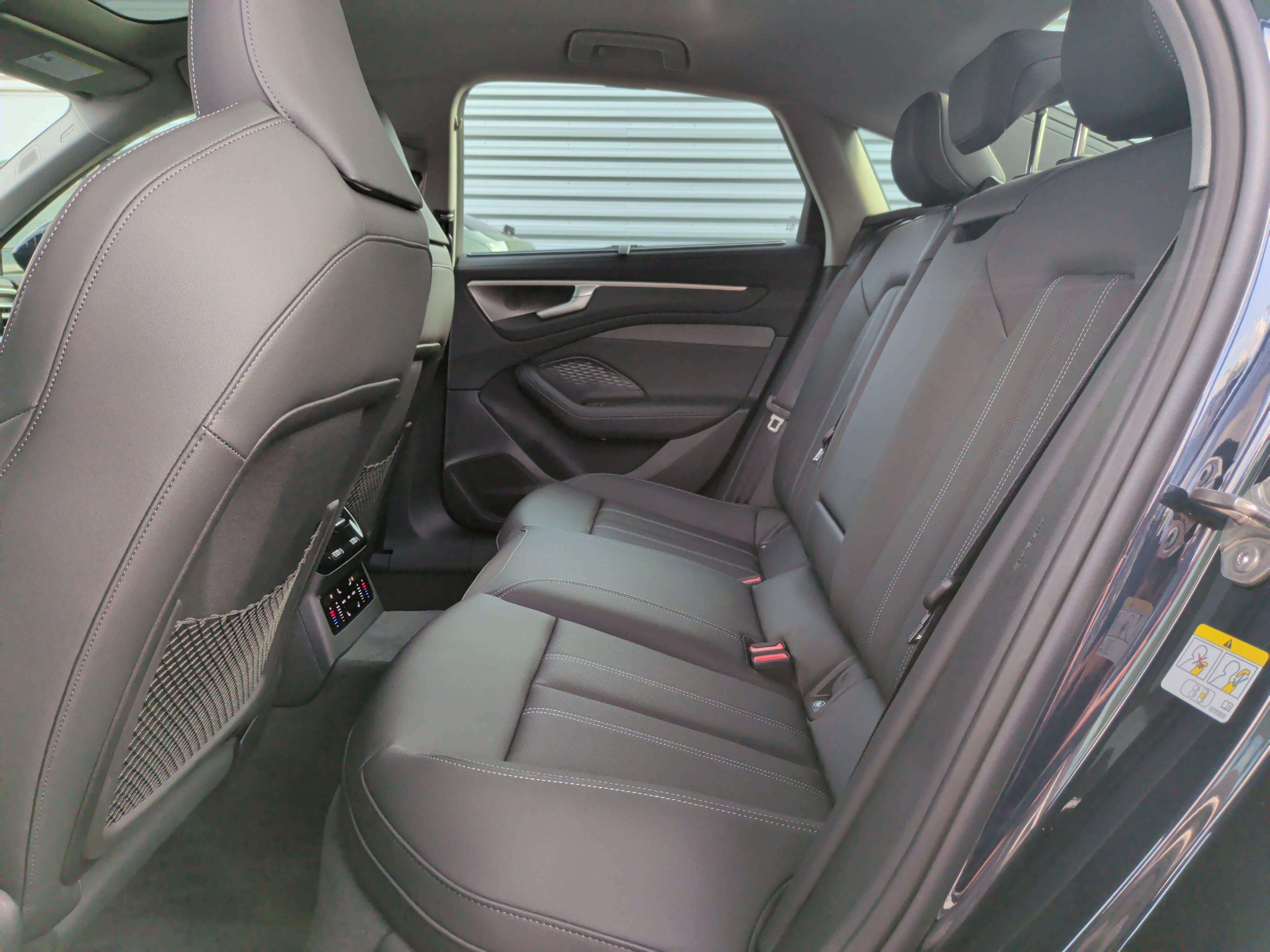 New 2026 Audi A6 Premium Plus AWD/4WD image 32