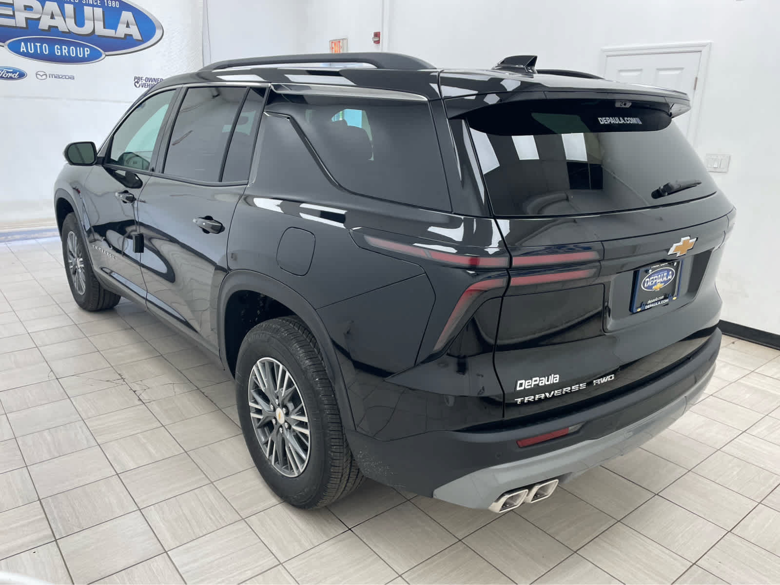 New 2027 Chevrolet Traverse LT w/ Driver Confidence Package AWD/4WD image 18