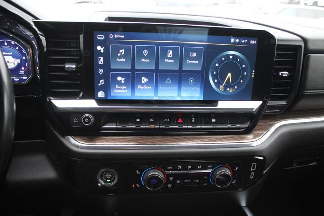 Used 2024 Chevrolet Silverado 1500 LT image 4