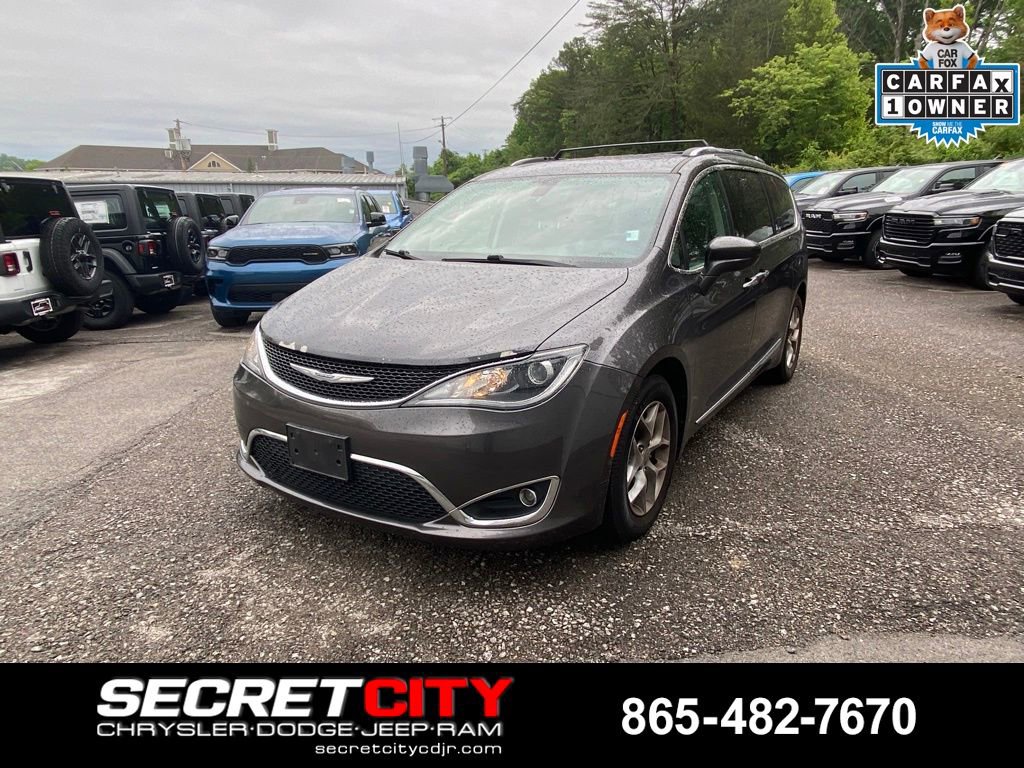 Used 2017 Chrysler Pacifica Touring-L Plus w/ Tire & Wheel Group