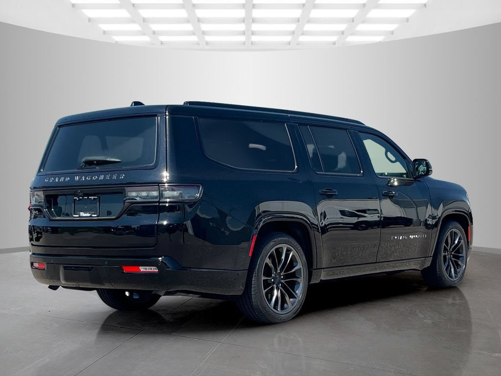 Used 2025 Jeep Grand Wagoneer L Series II Obsidian w/ Quick Order Packagew 28T AWD/4WD image 4