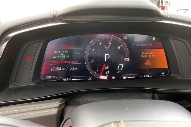 Used 2021 Chevrolet Corvette Stingray Premium Conv w/ Z51 Performance Package image 19